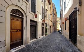 Vicolo Cellini By Halldis
