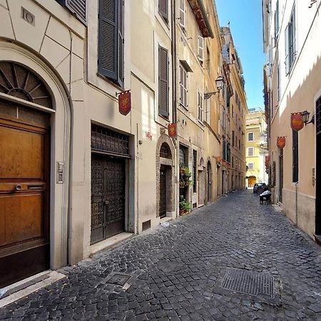 Vicolo Cellini By Halldis Roma Exterior foto