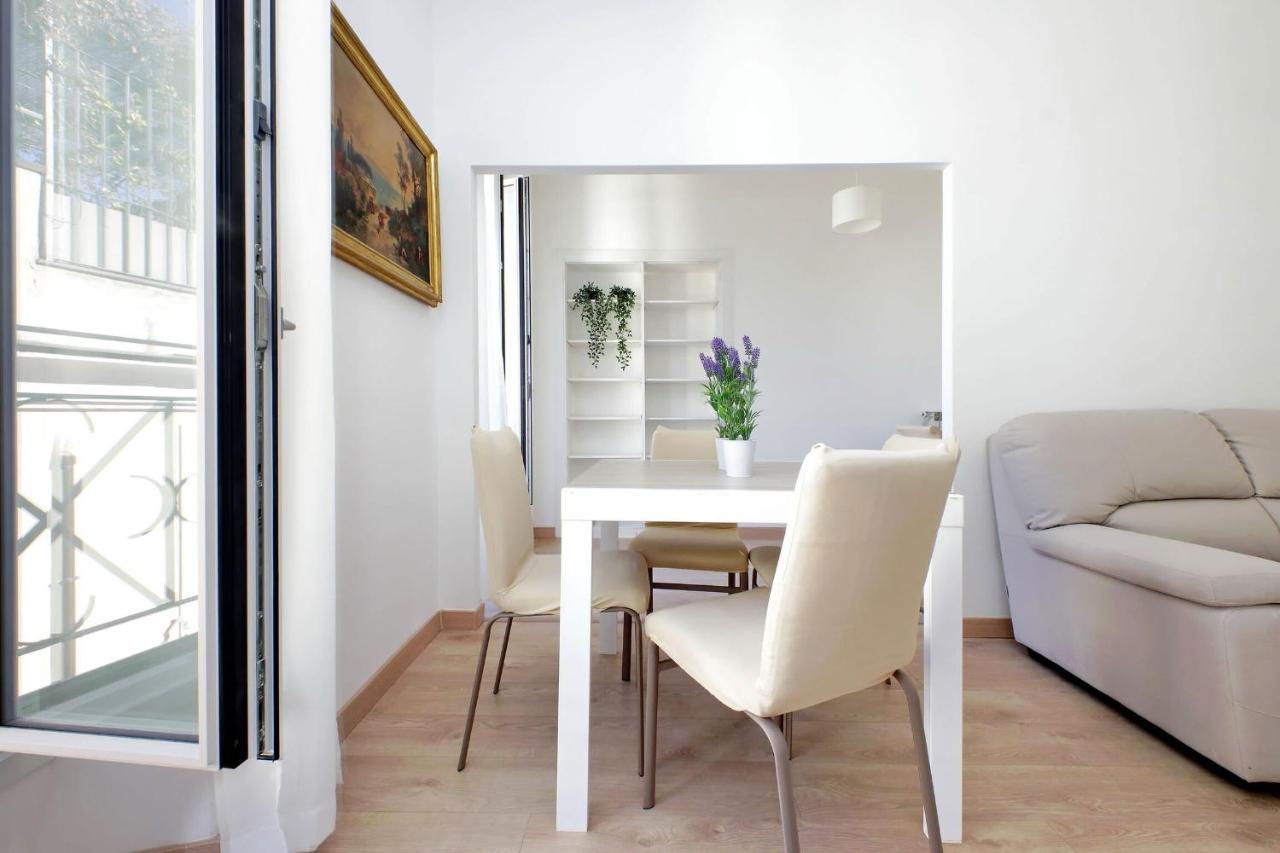Vicolo Cellini By Halldis Roma Exterior foto